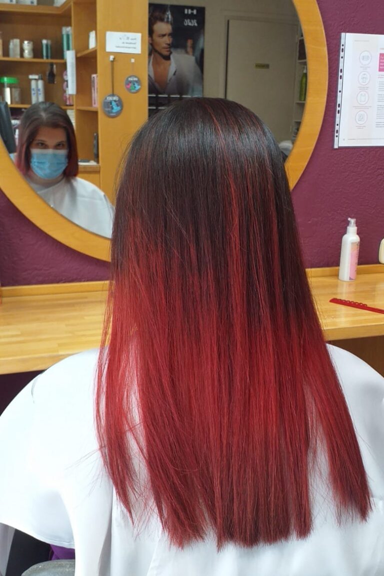 Perruqueria Isabel de Tona - Metxes Balayage amb vermell intens
