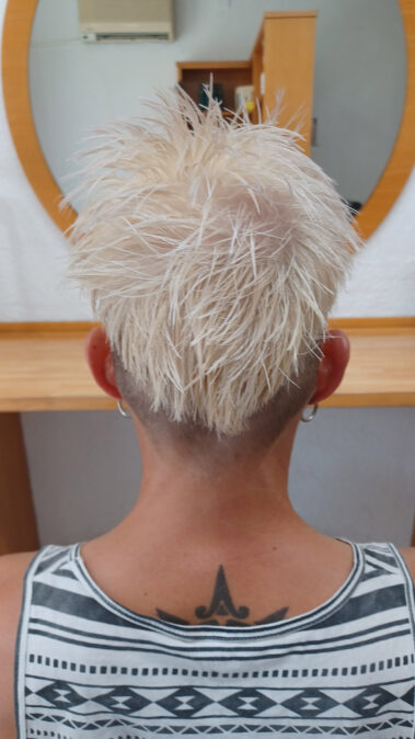 Perruqueria Isabel de Tona - Cabells curts